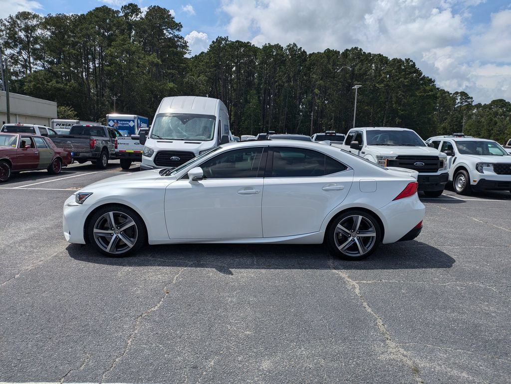 Used 2018 Lexus IS 300 AWD w/ Comfort Package image 6