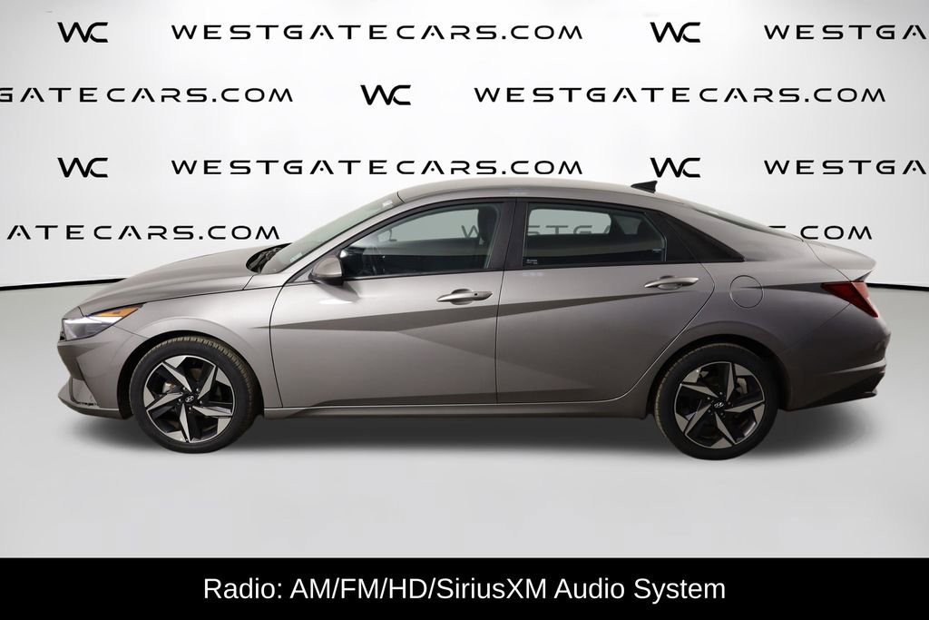 Used 2023 Hyundai Elantra SEL w/ Convenience Package FWD image 5