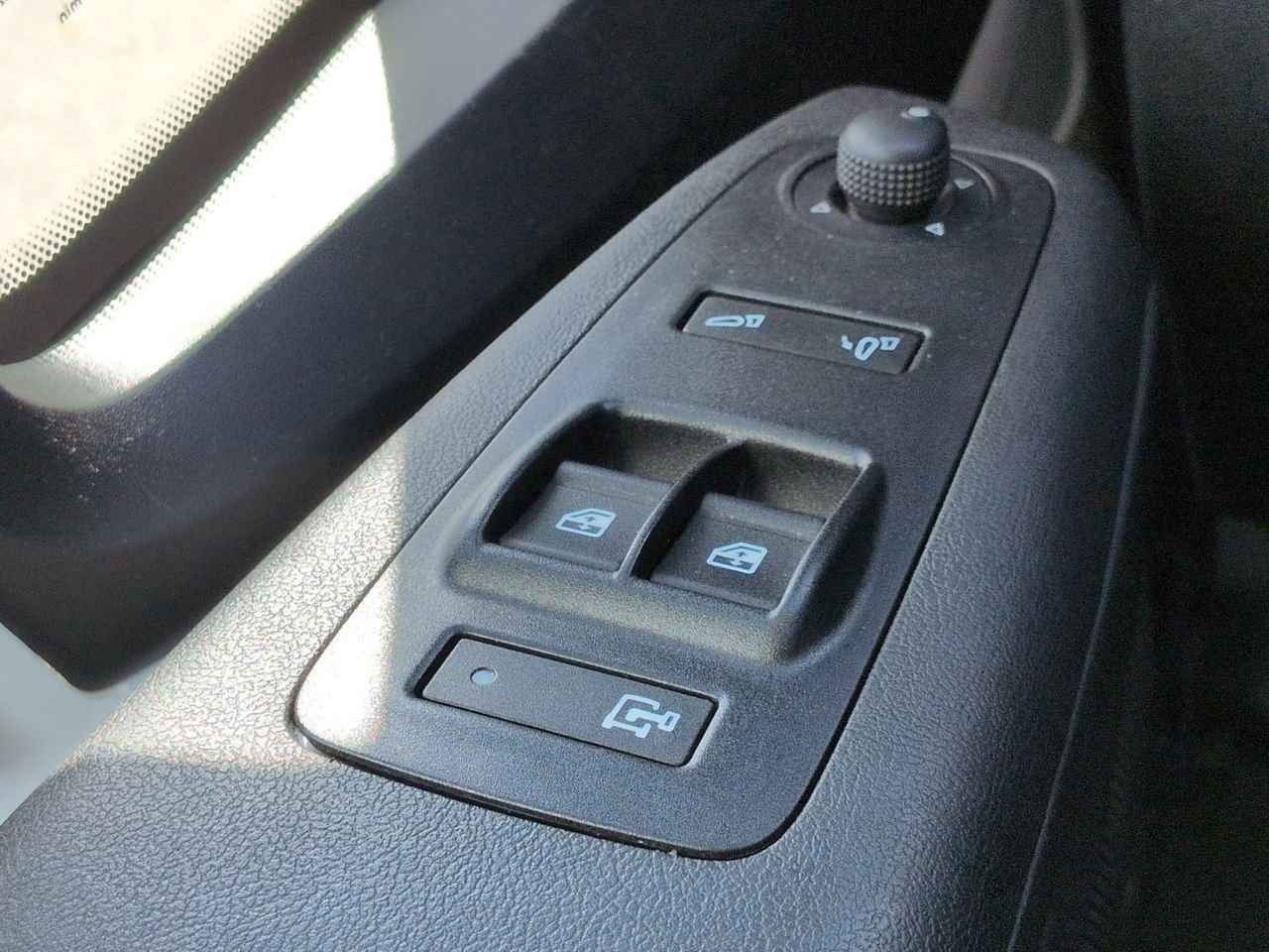 Used 2025 RAM ProMaster 3500 w/ Convenience Group FWD image 22