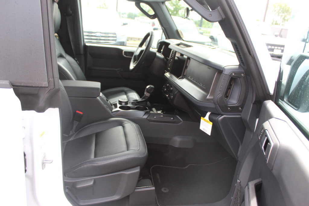 New 2026 Ford Bronco Big Bend AWD/4WD image 14