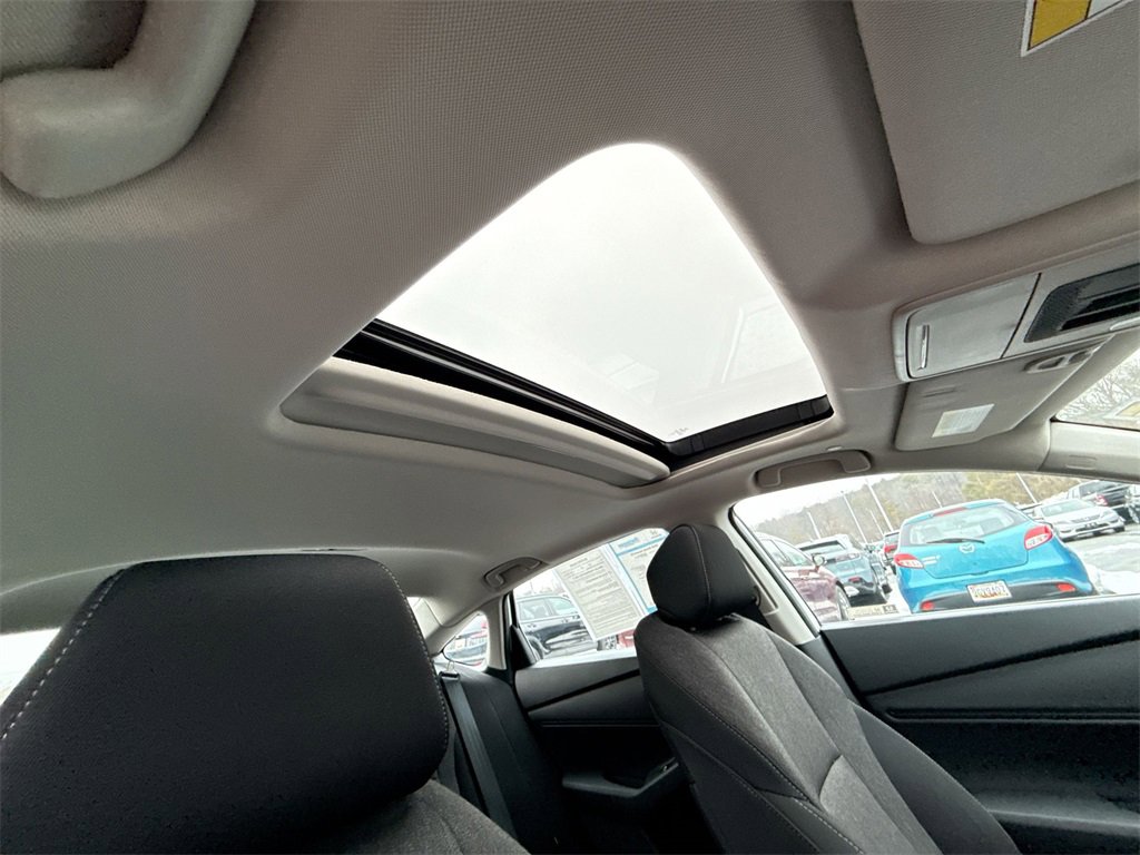 Used 2023 Honda Accord EX image 16