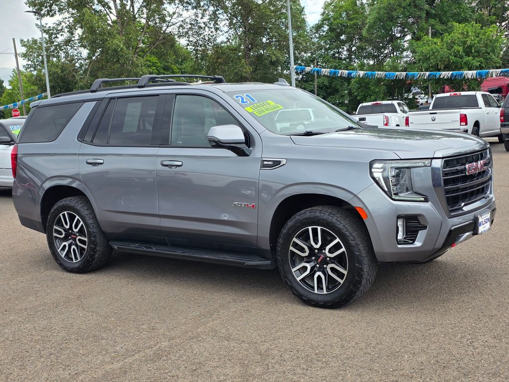 Used 2021 GMC Yukon AT4 w/ Rear Media and Nav Package AWD/4WD image 3