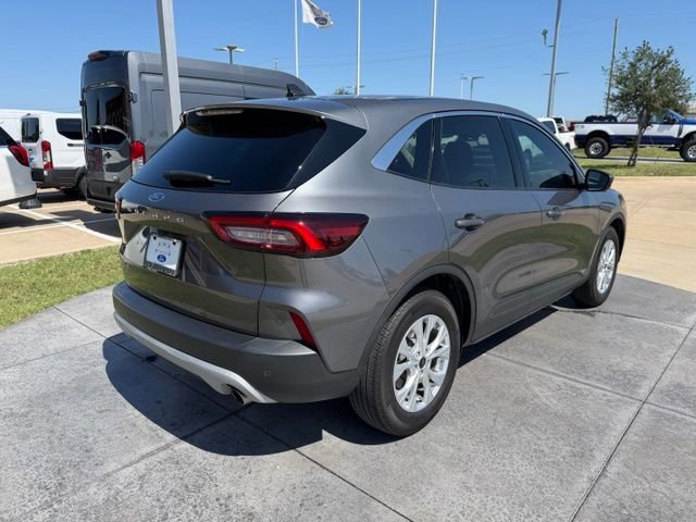 Certified 2023 Ford Escape Active w/ Tech Pack #2 FWD image 6