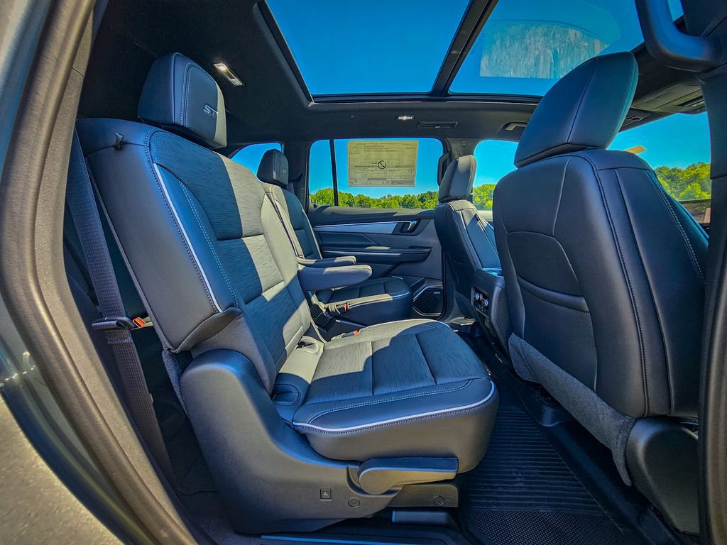 New 2026 Buick Enclave Sport Touring w/ Power Package AWD/4WD image 44
