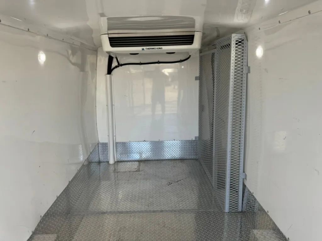 Used 2019 Ford Transit 250 148 Medium Roof image 21