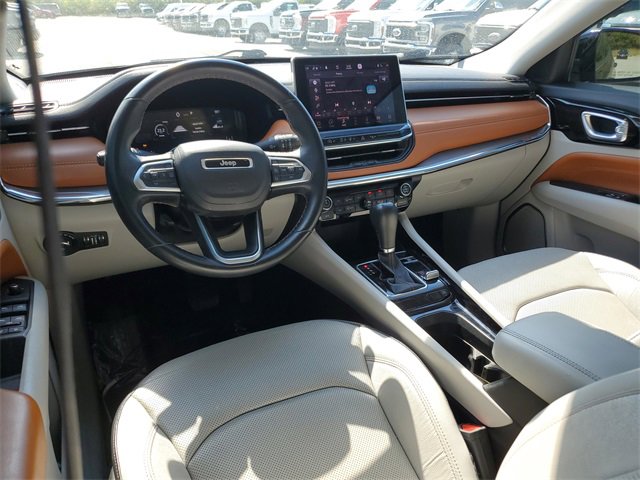 Used 2022 Jeep Compass Limited w/ Elite Group image 10