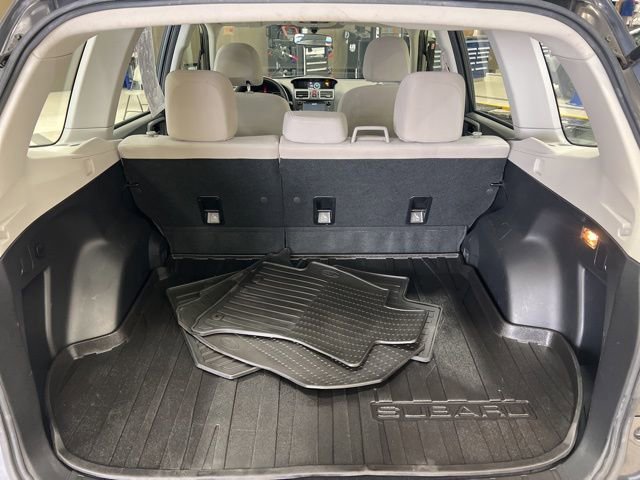 Used 2018 Subaru Forester 2.5i w/ Alloy Wheel Package image 12