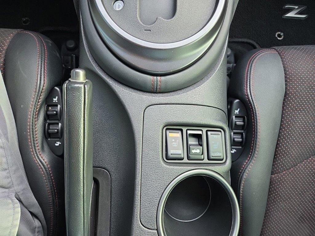 Used 2020 Nissan 370Z Sport image 18