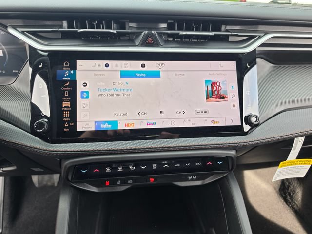 New 2026 Jeep Cherokee Overland AWD/4WD image 16