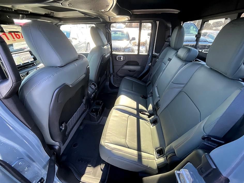 New 2026 Jeep Gladiator Mojave image 29