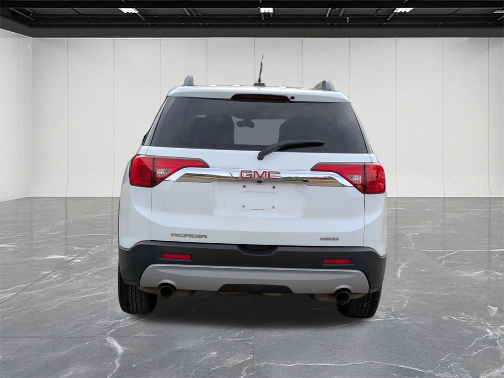 Used 2017 GMC Acadia SLE image 4