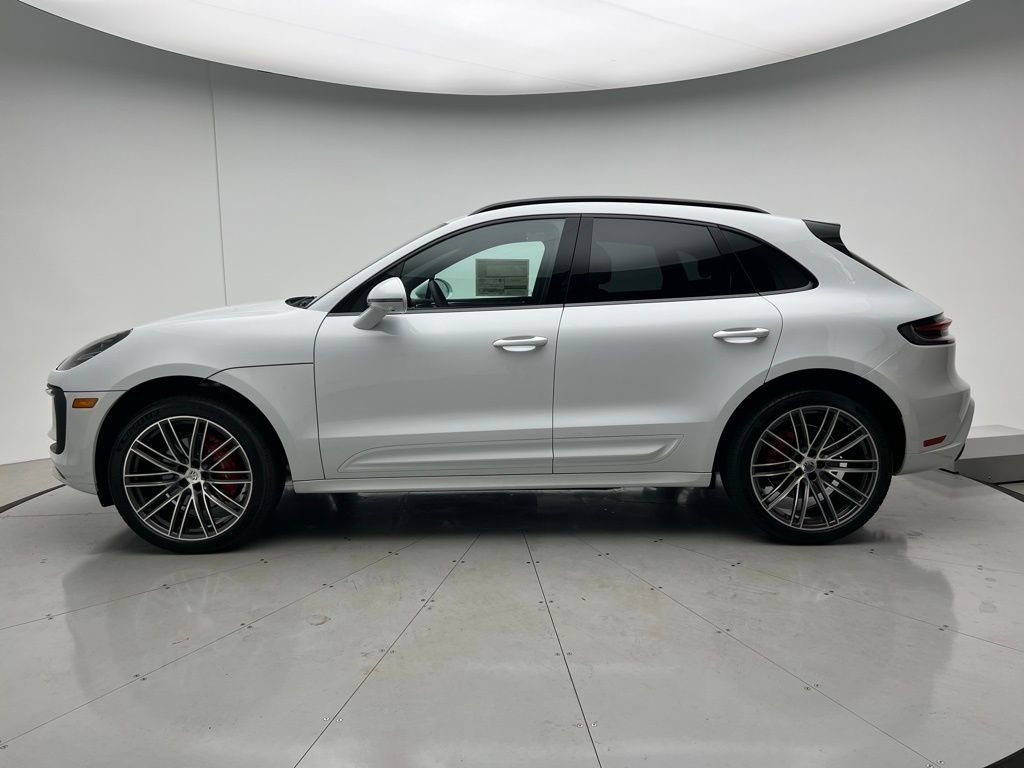New 2025 Porsche Macan S image 2