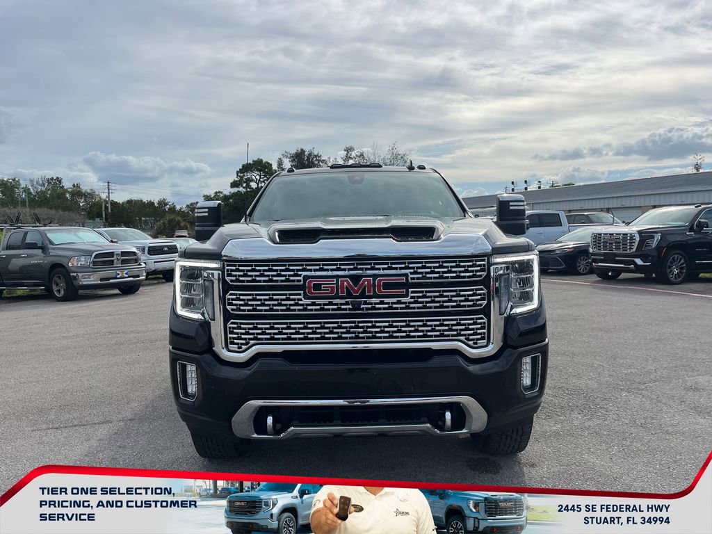 Used 2021 GMC Sierra 3500 Denali w/ Denali Ultimate Package image 3