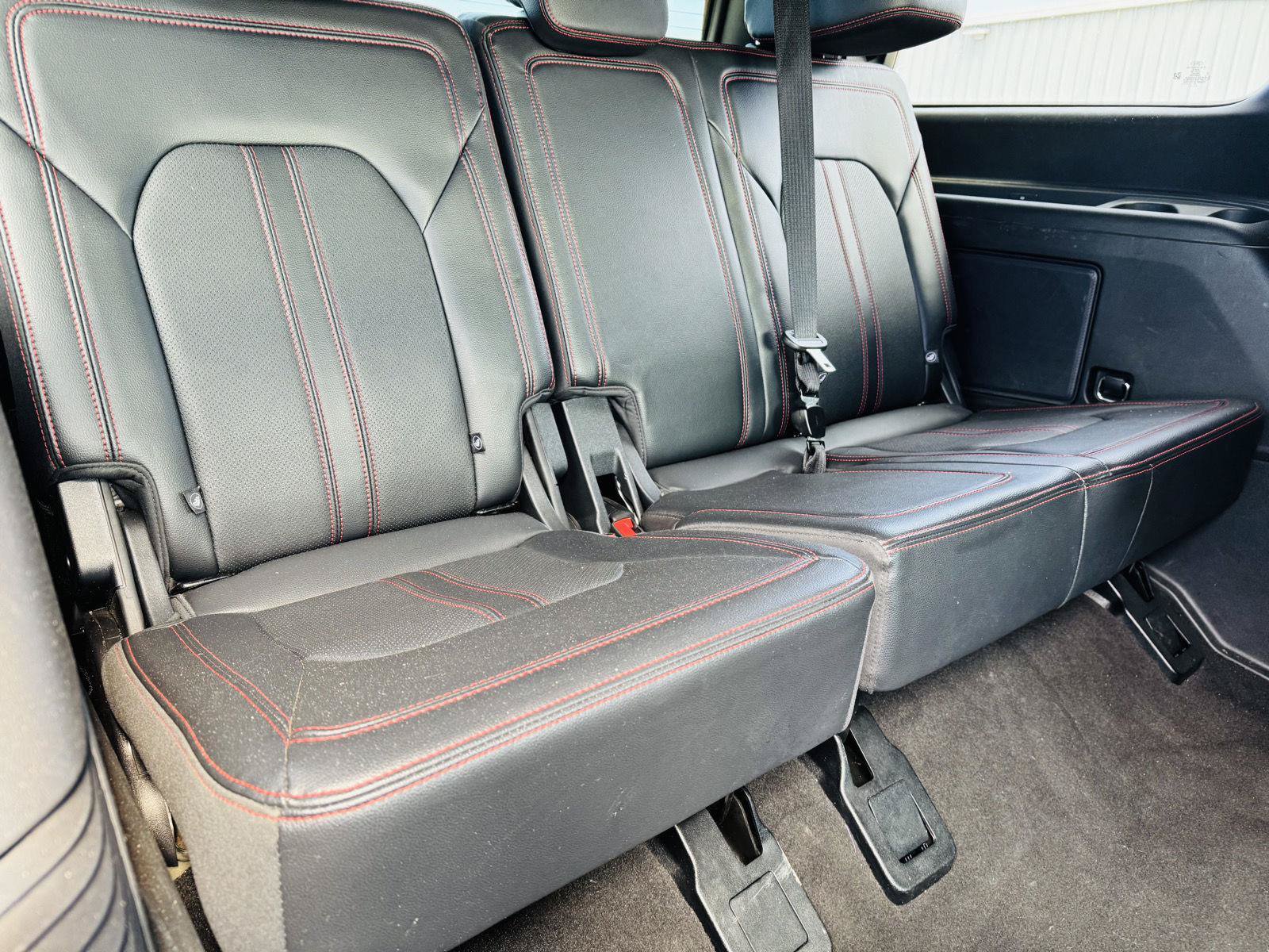 Used 2023 Ford Expedition Limited AWD/4WD image 43