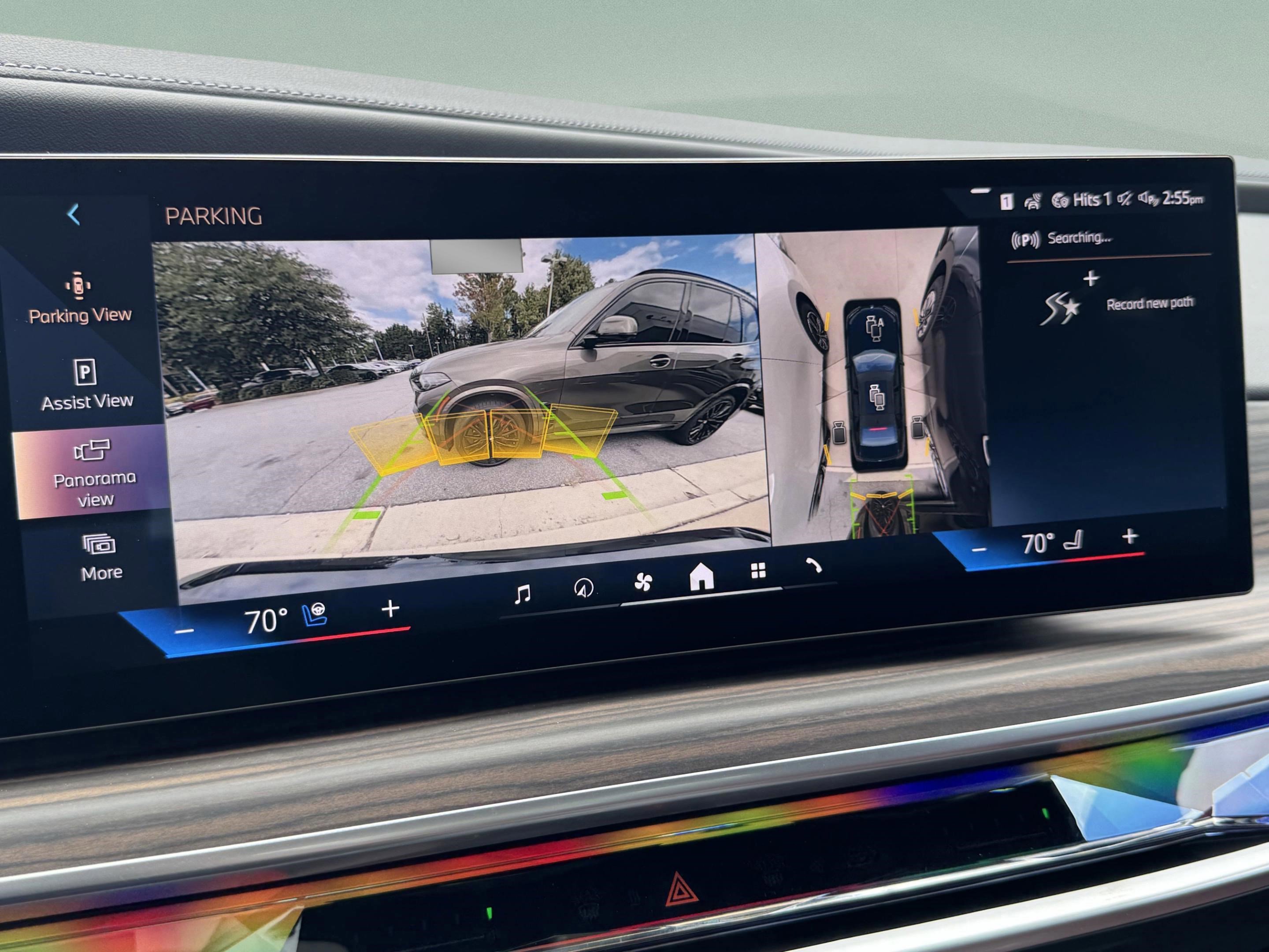 Used 2025 BMW i7 xDrive60 w/ Premium Package image 15