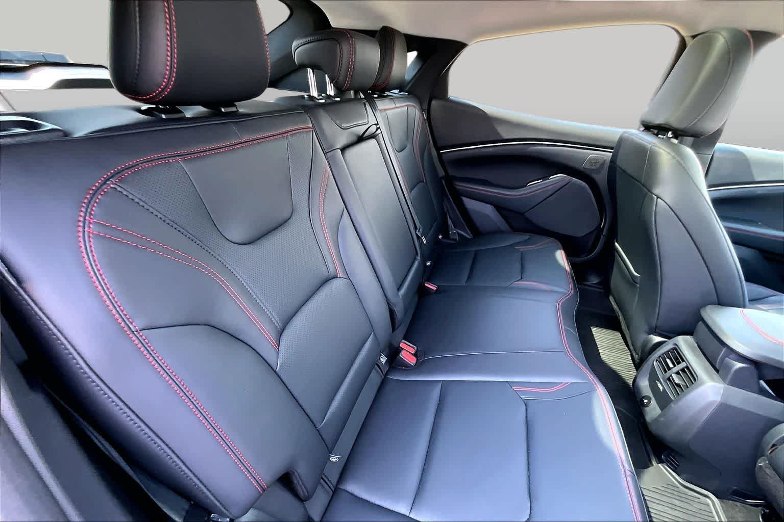 Certified 2025 Ford Mustang Mach-E Premium w/ Sport Appearance Package AWD/4WD image 19