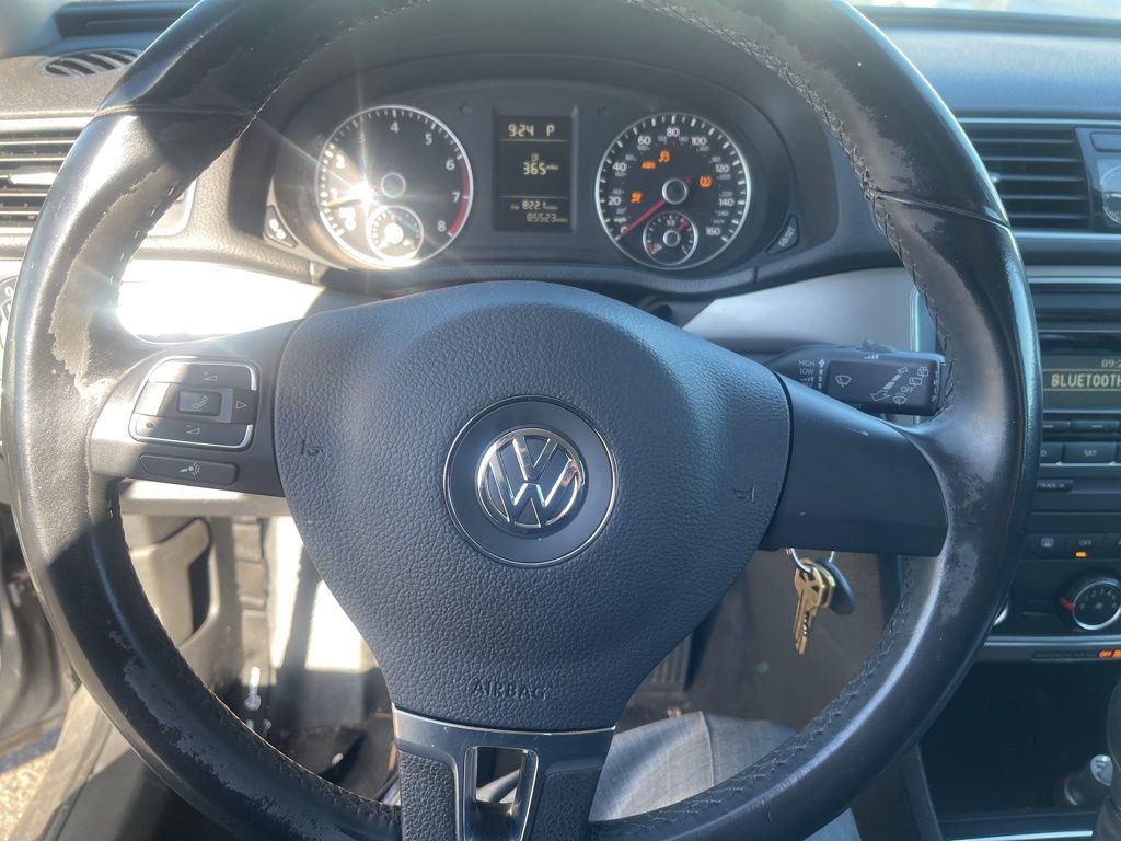 Used 2014 Volkswagen Passat 1.8T S image 17