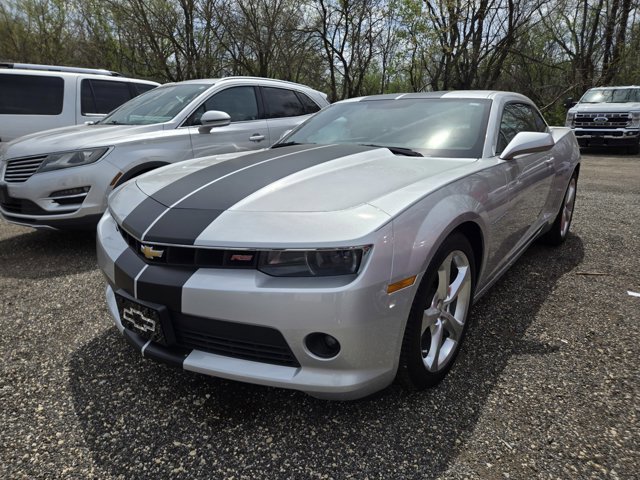 Used 2015 Chevrolet Camaro LT w/ RS Package RWD image 2