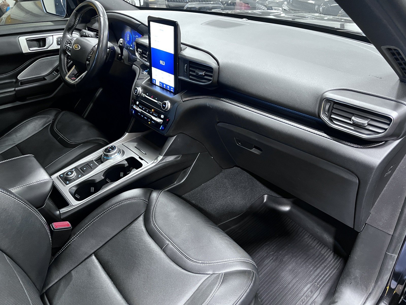 Used 2020 Ford Explorer ST w/ Premium Technology Package AWD/4WD image 16