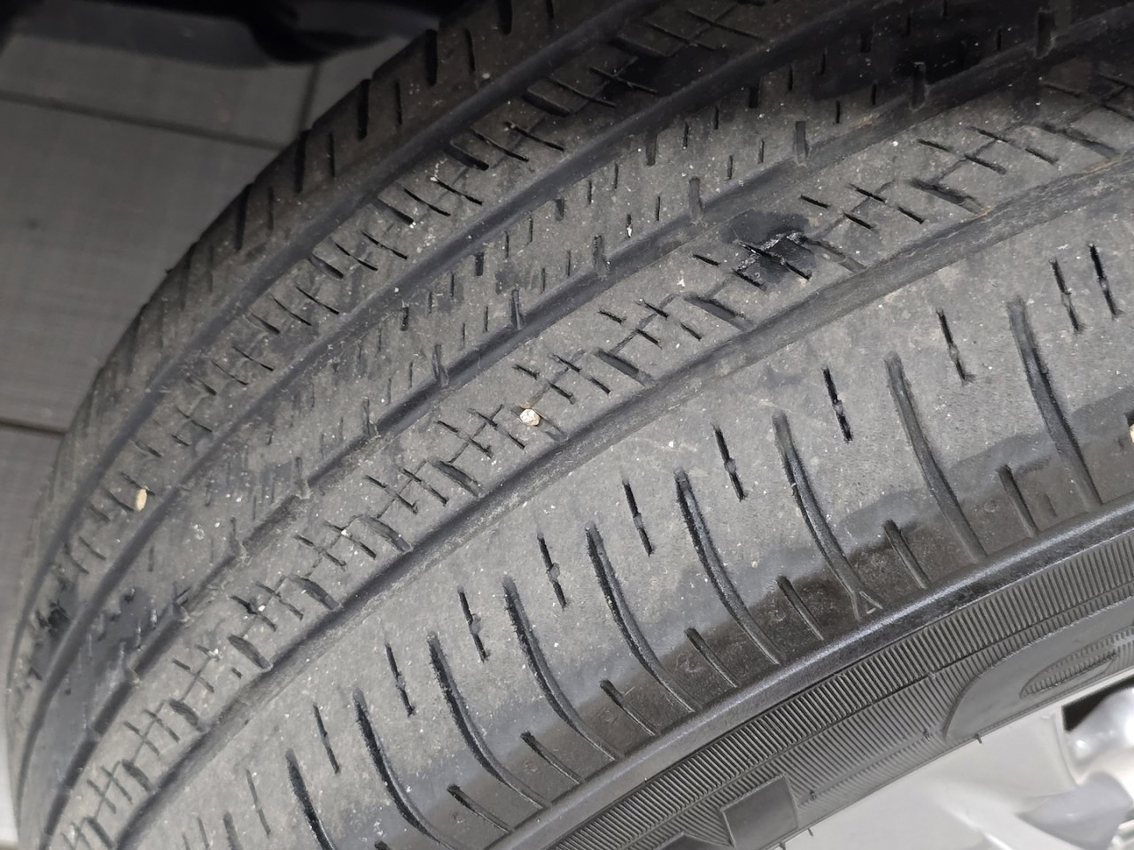 Certified 2025 Toyota RAV4 XLE w/ Convenience Package image 8