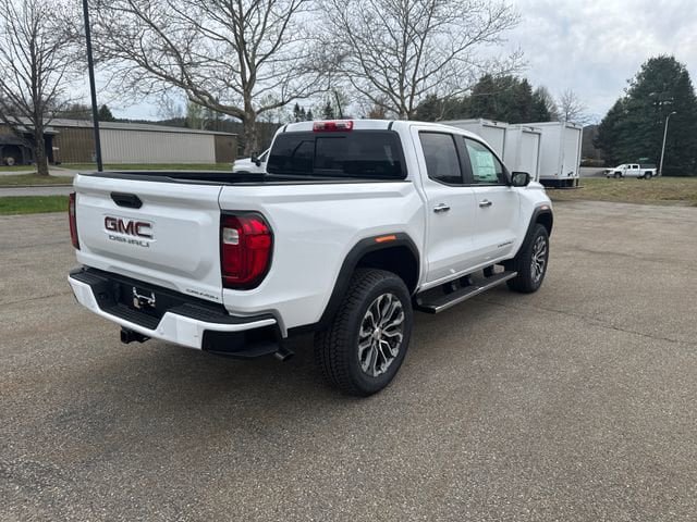 New 2026 GMC Canyon Denali AWD/4WD image 5