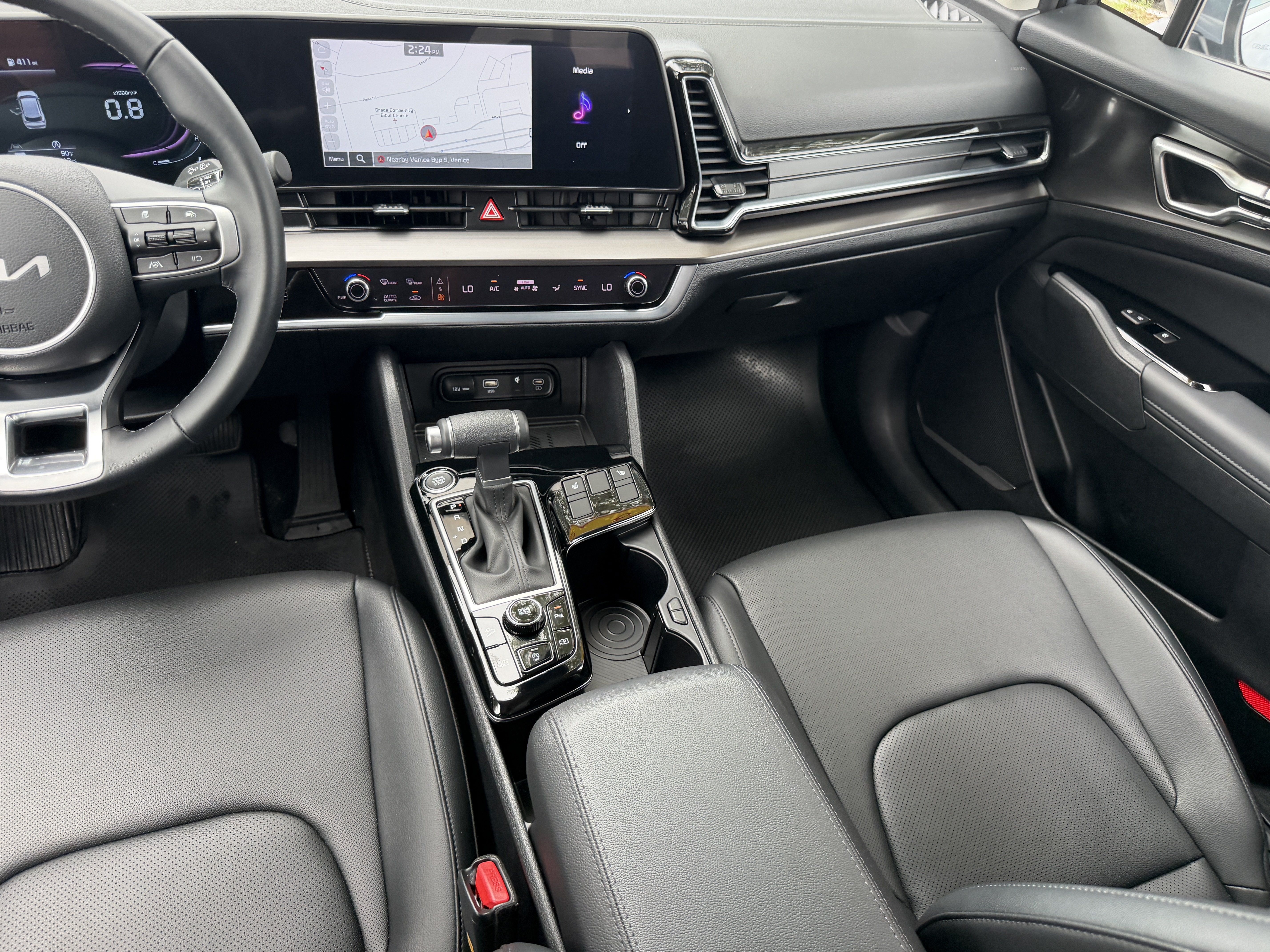 Used 2025 Kia Sportage EX FWD image 14