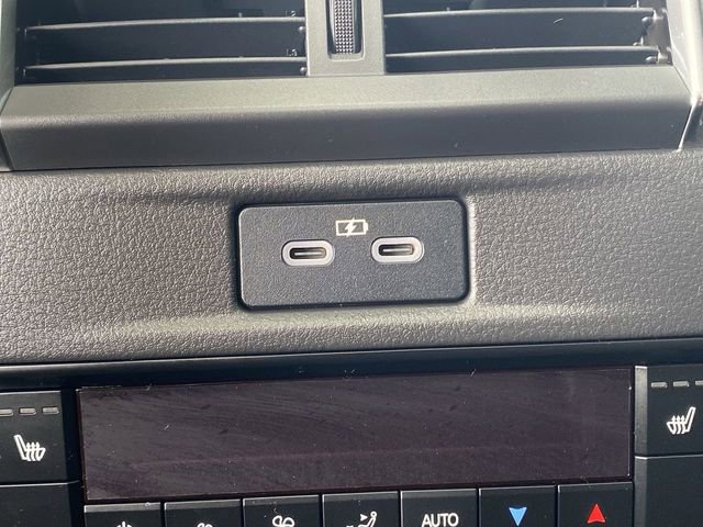 Certified 2025 MAZDA CX-70 Plug-In Hybrid w/ Premium Plus image 36