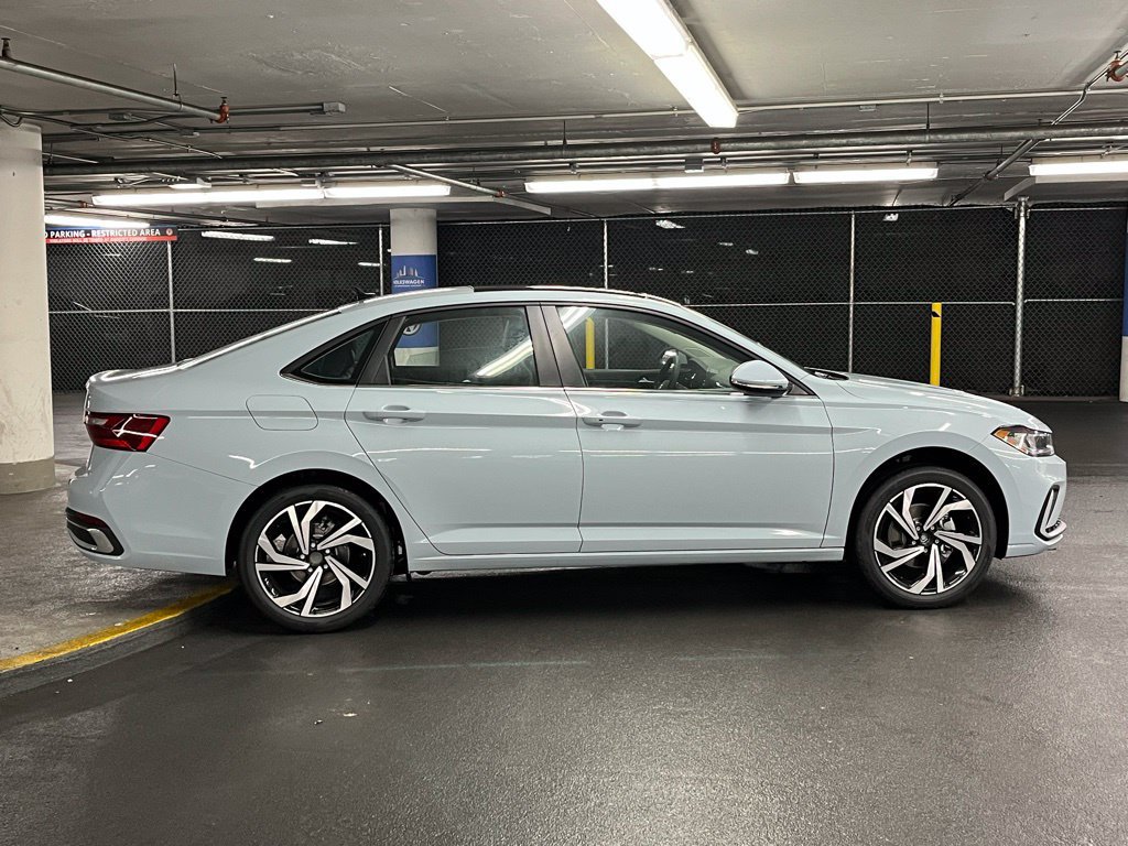 New 2026 Volkswagen Jetta SEL FWD image 37