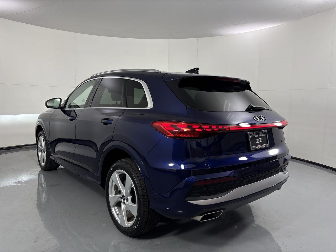 New 2025 Audi Q5 Premium Plus w/ Premium Plus AWD/4WD image 31