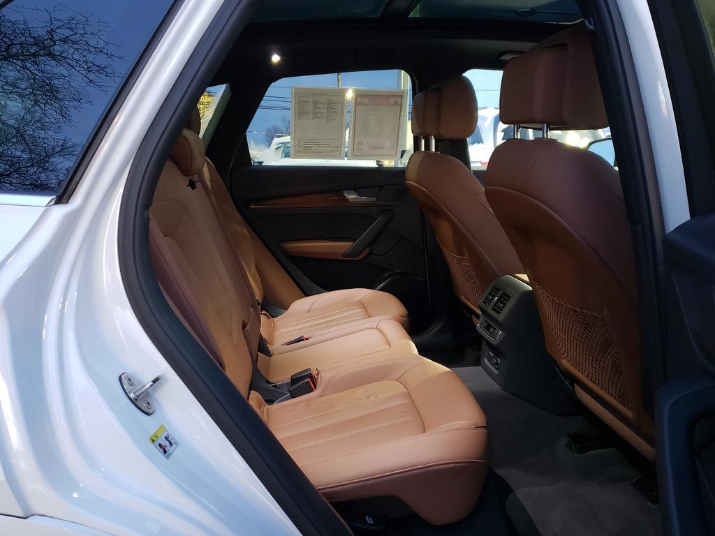 Used 2022 Audi Q5 2.0T Premium image 16