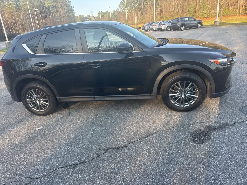 Used 2017 MAZDA CX-5 Touring image 3