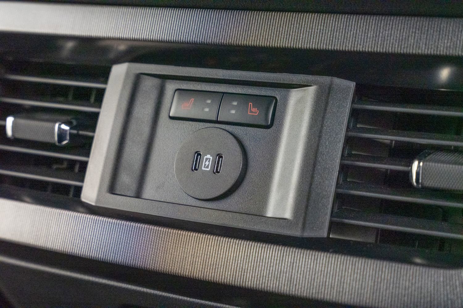 Used 2026 Ford F350 Platinum image 40