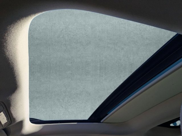 Used 2021 Mercedes-Benz C 300 4MATIC Sedan image 12