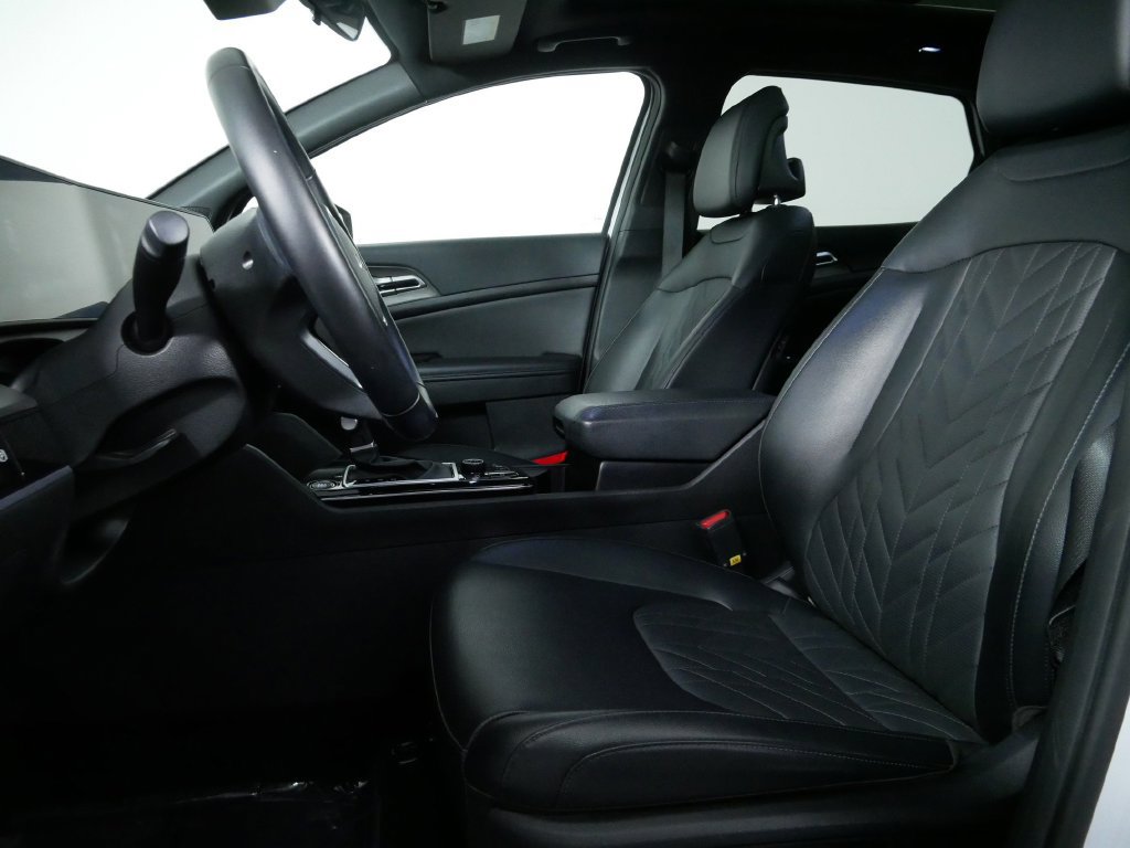 Used 2024 Kia Sportage X-Line w/ X-Line Premium Package AWD/4WD image 17