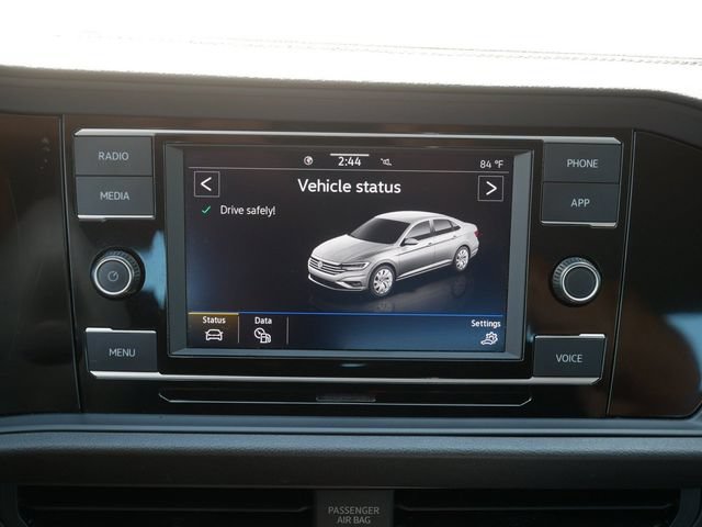 Certified 2024 Volkswagen Jetta S FWD image 32