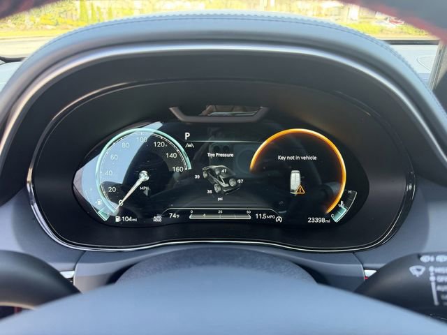 Used 2022 Genesis GV70 3.5T Sport w/ Sport Prestige Package image 16