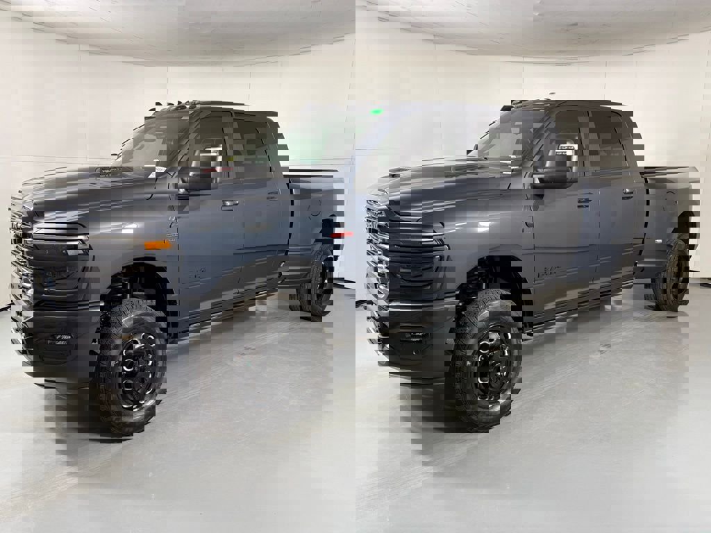 New 2026 RAM 3500 Laramie image 5