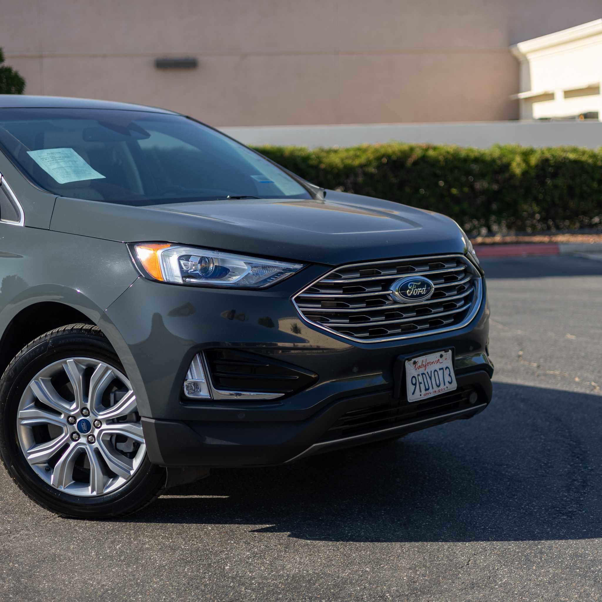 Used 2021 Ford Edge Titanium w/ Cargo Accessory Package image 9