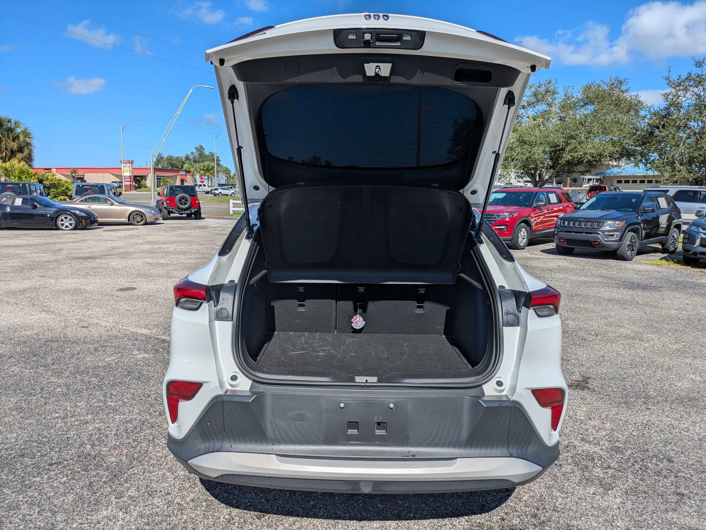 Used 2024 Buick Envista Preferred FWD image 29