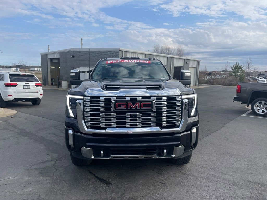 Used 2025 GMC Sierra 2500 Denali w/ Denali Reserve Package image 2