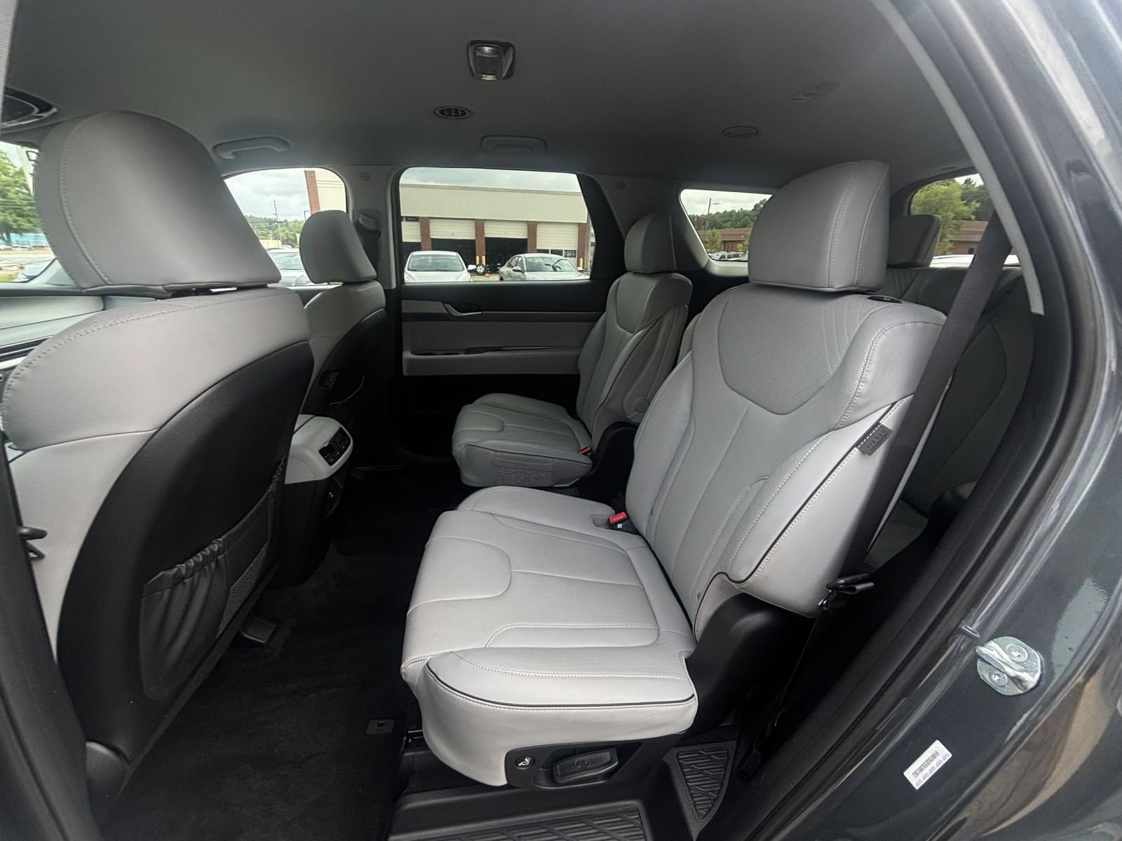 Used 2025 Hyundai Palisade SEL AWD/4WD image 28