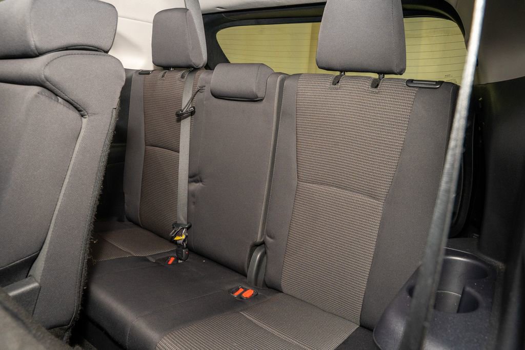 Used 2024 Toyota Highlander LE image 10