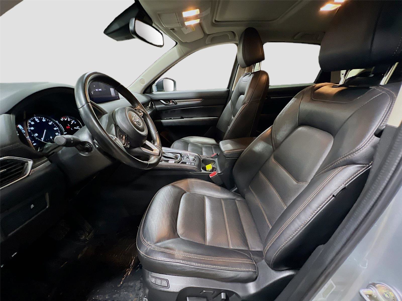 Used 2022 MAZDA CX-5 AWD 2.5 S w/ Premium Package image 11