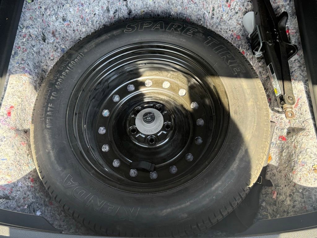 Used 2024 Honda CR-V EX image 34