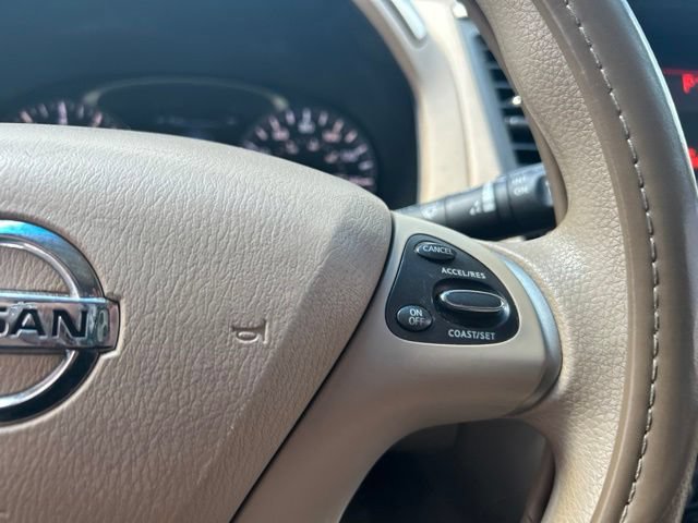 Used 2014 Nissan Pathfinder S FWD image 22