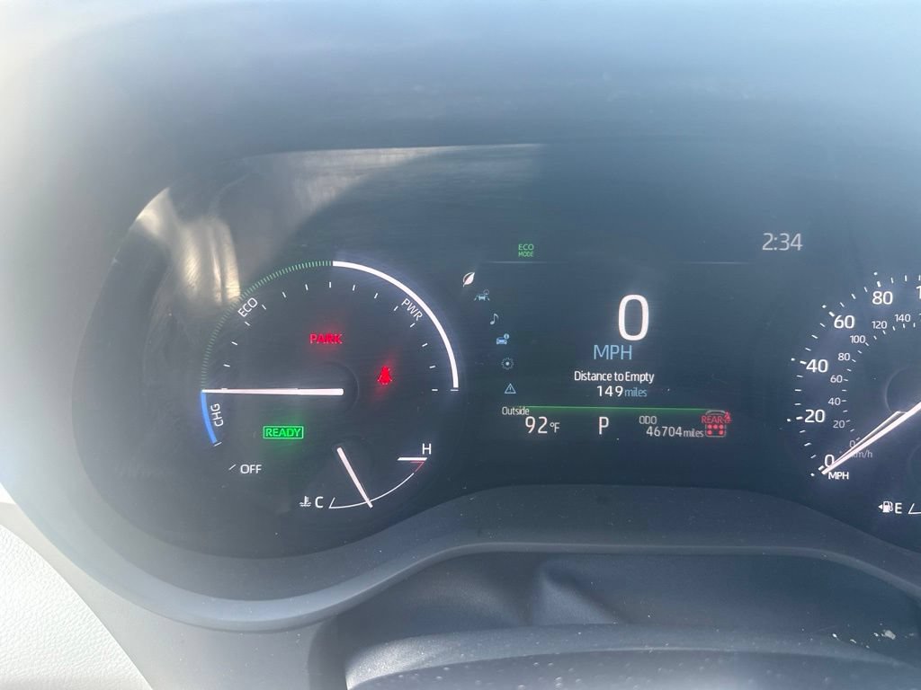 Used 2025 Toyota Sienna XLE FWD image 16