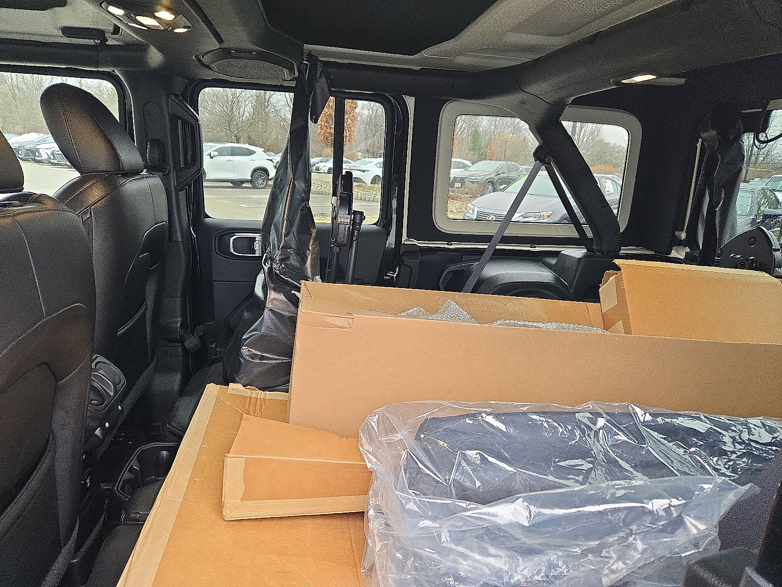 Used 2022 Jeep Wrangler Unlimited Sahara image 10