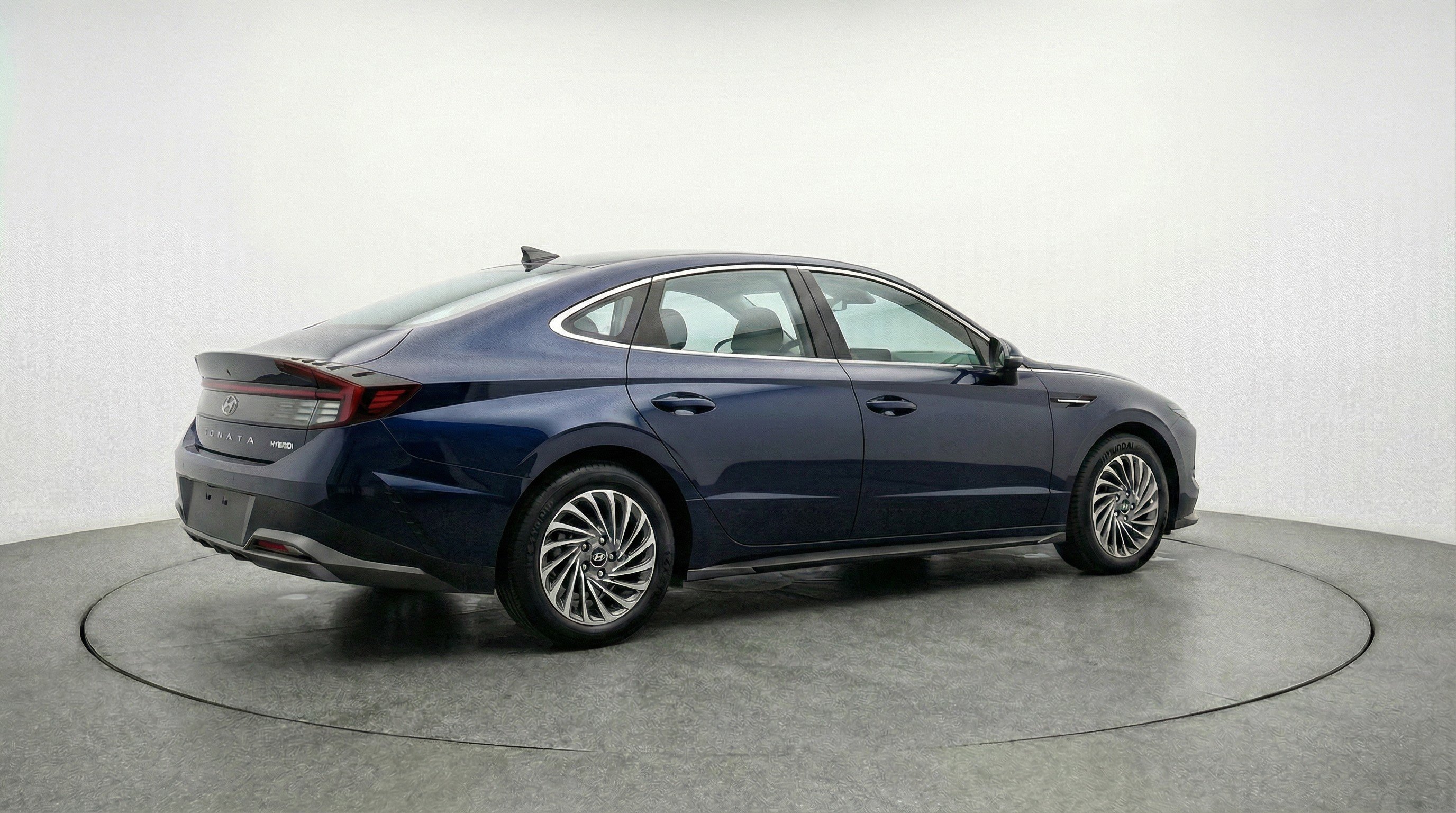 Used 2025 Hyundai Sonata SEL image 9