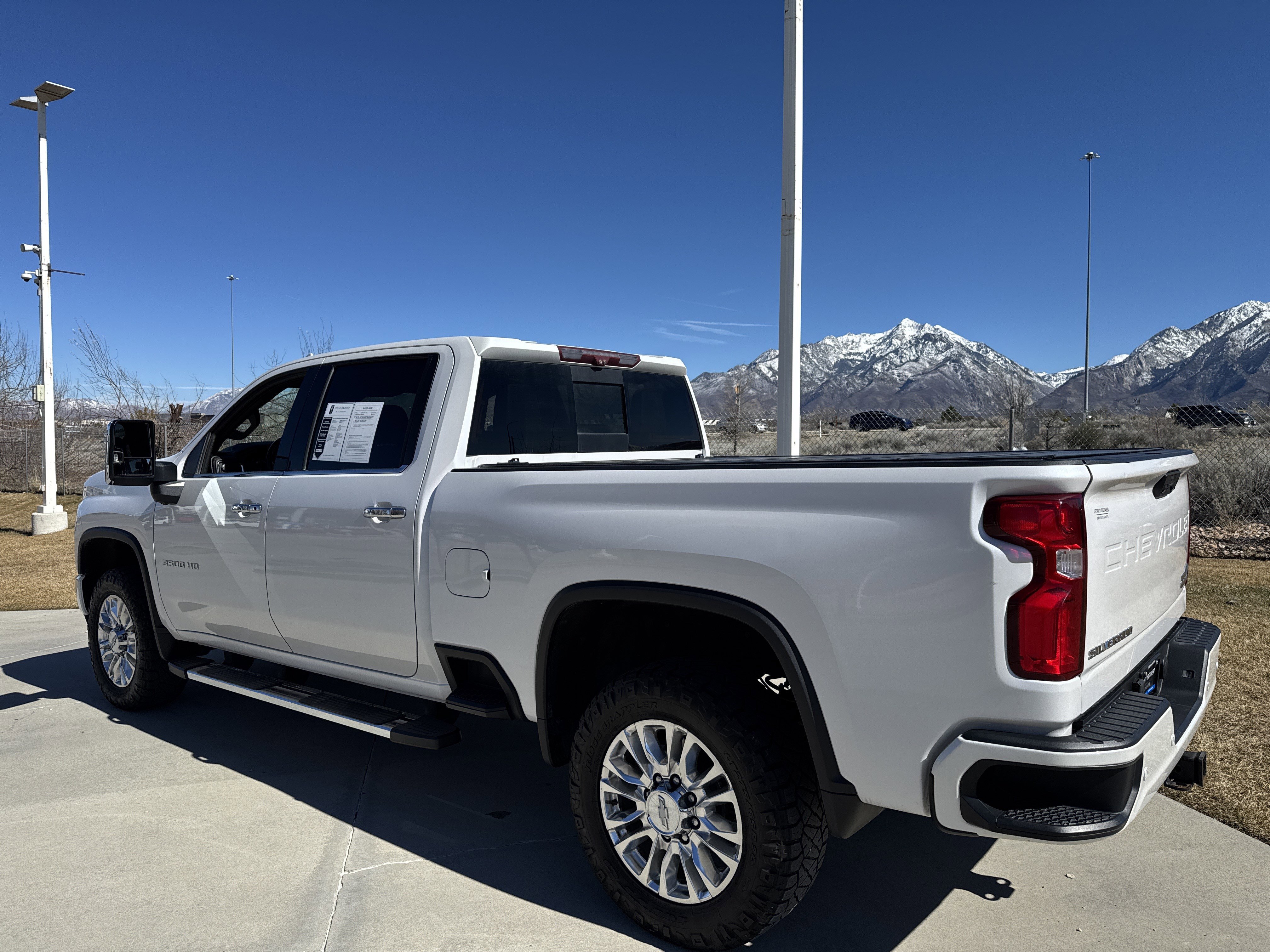 Used 2020 Chevrolet Silverado 3500 High Country w/ Z71 Off-Road Package image 3