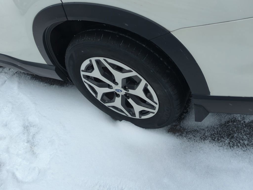 Used 2019 Subaru Forester Premium image 5